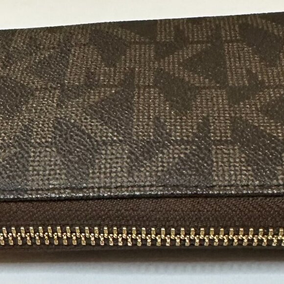 Michael Kors Monogram Zip Around Wallet Womens Black/Brown Leather - Like New - Picture 8 of 15